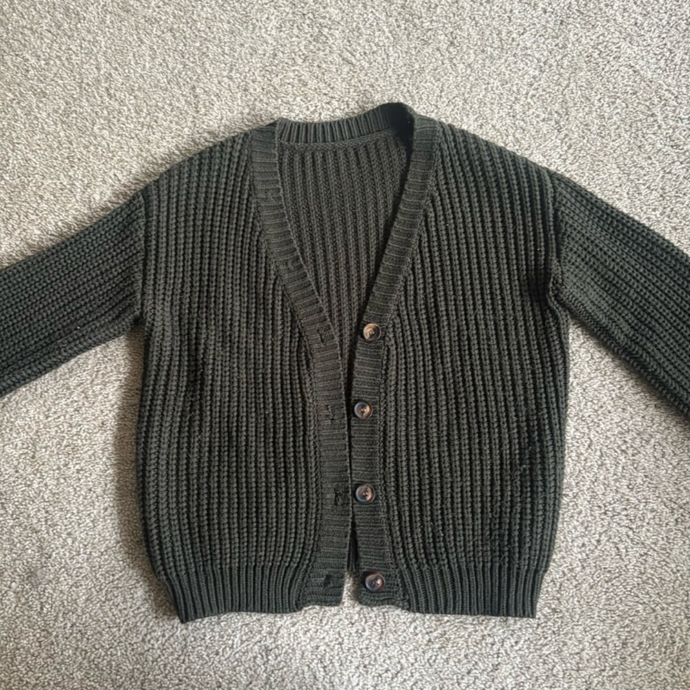 Forest green thick cardigan, size M, great condition
